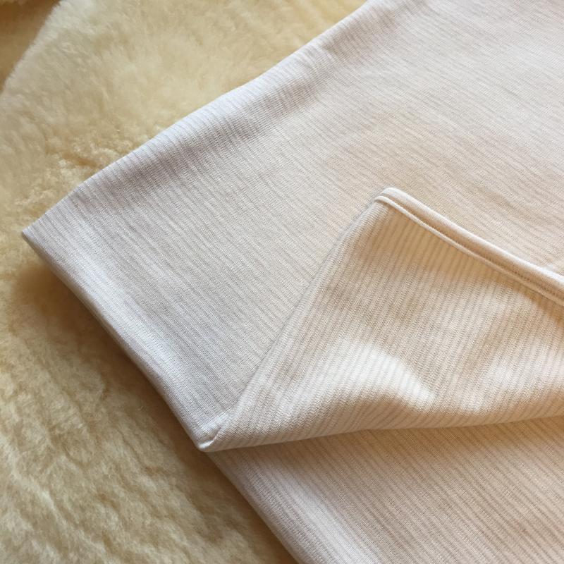 Babydecke Wolle-Seide-Baumwolle ca. 60x80